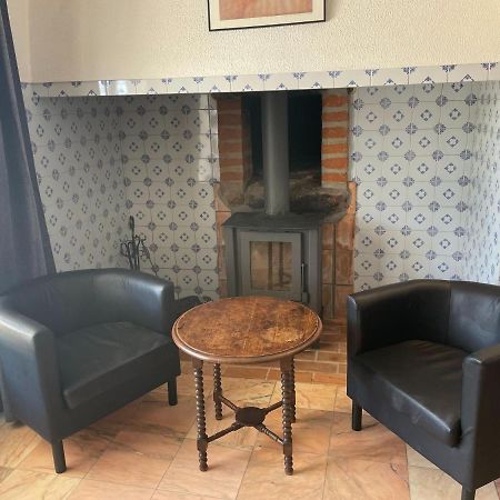 Inviting Holiday Home In Montemor O Novo With Pool Zewnętrze zdjęcie