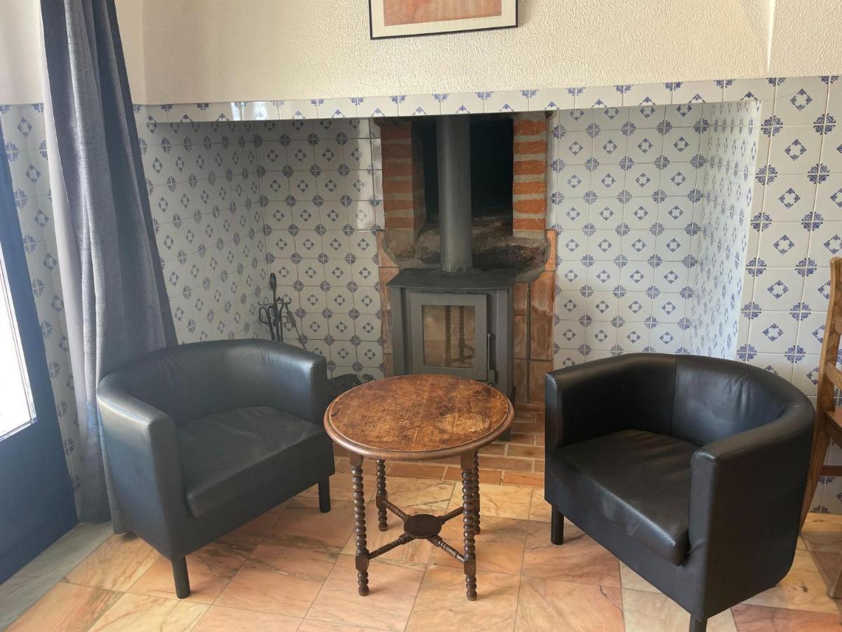 Inviting Holiday Home In Montemor O Novo With Pool Zewnętrze zdjęcie